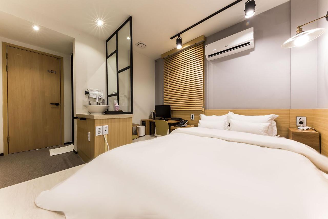 Raha Hotel ソウル特別市 エクステリア 写真