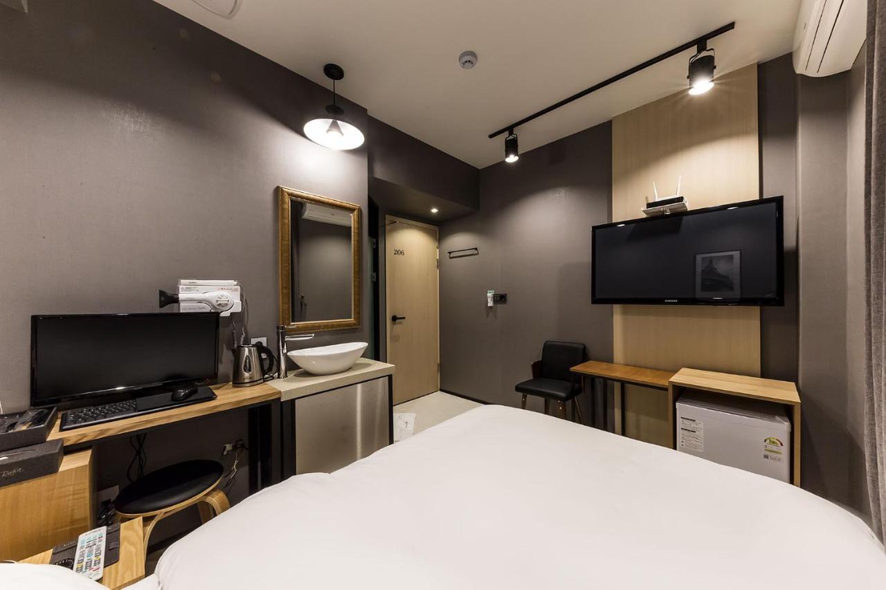 Raha Hotel ソウル特別市 エクステリア 写真